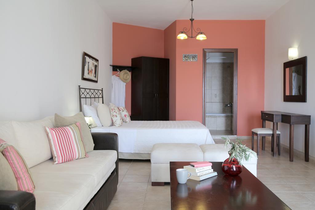 Yalis Hotel Votsi  Luaran gambar
