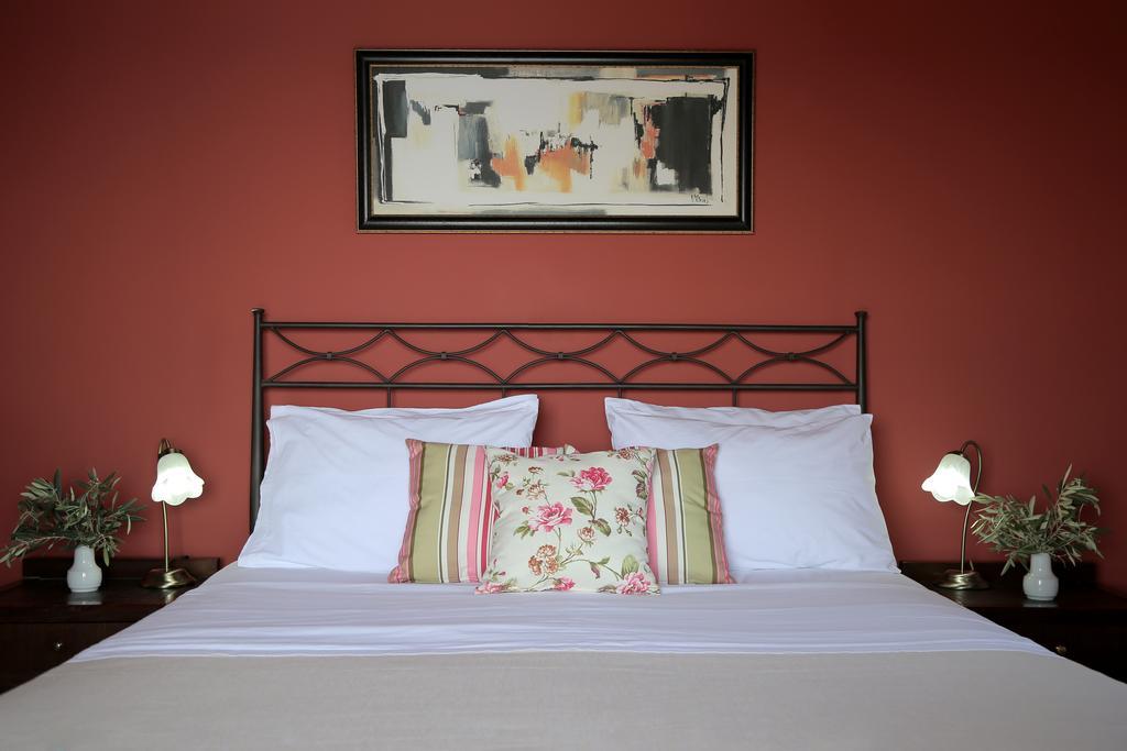 Yalis Hotel Votsi  Luaran gambar