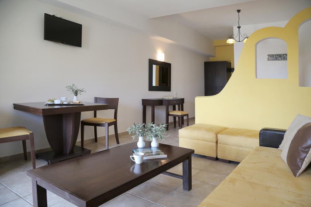 Yalis Hotel Votsi  Luaran gambar